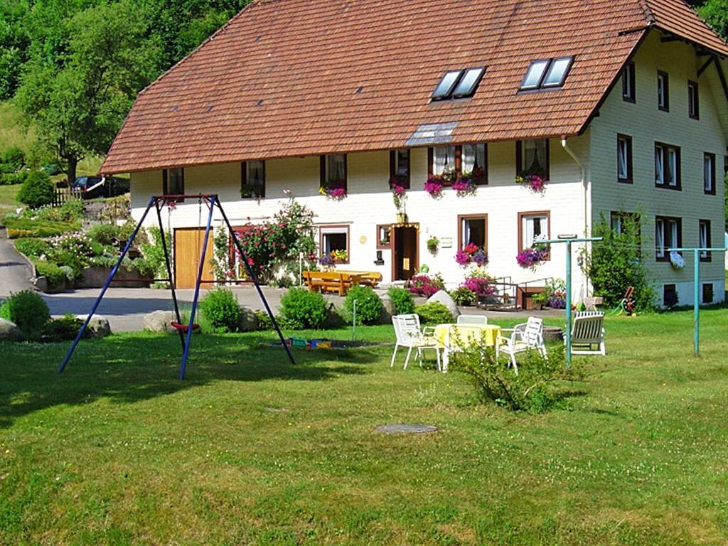 Country Style Flat With Garden Apartment Triberg im Schwarzwald Bagian luar foto